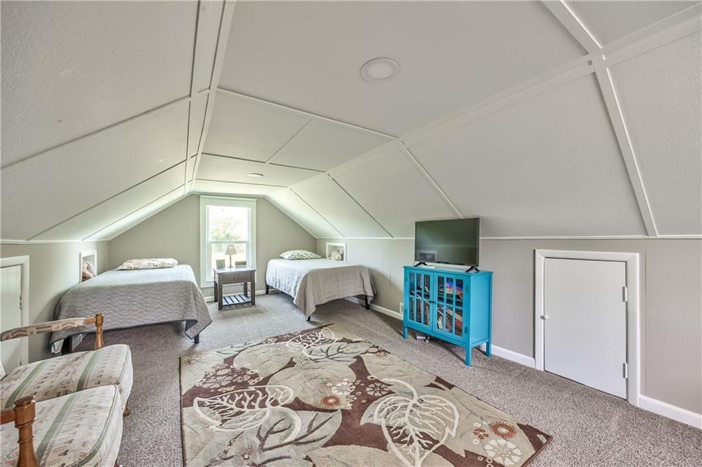 24853 Linwood Road — photo 16