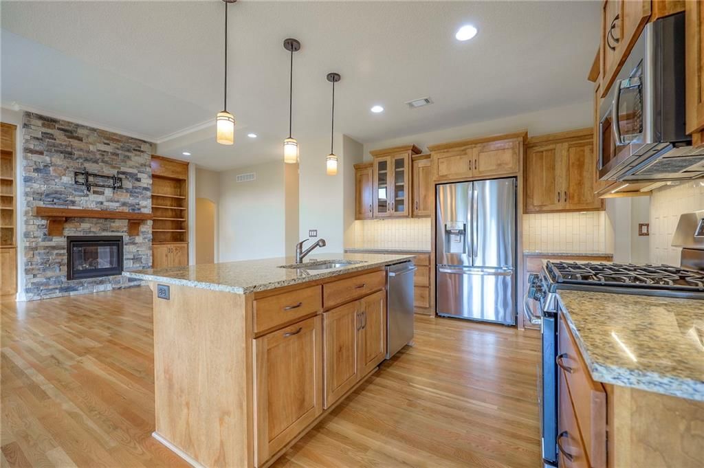 1225 Buckingham Court — photo 16