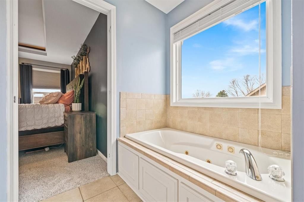 12880 Ridgeview Drive — photo 16