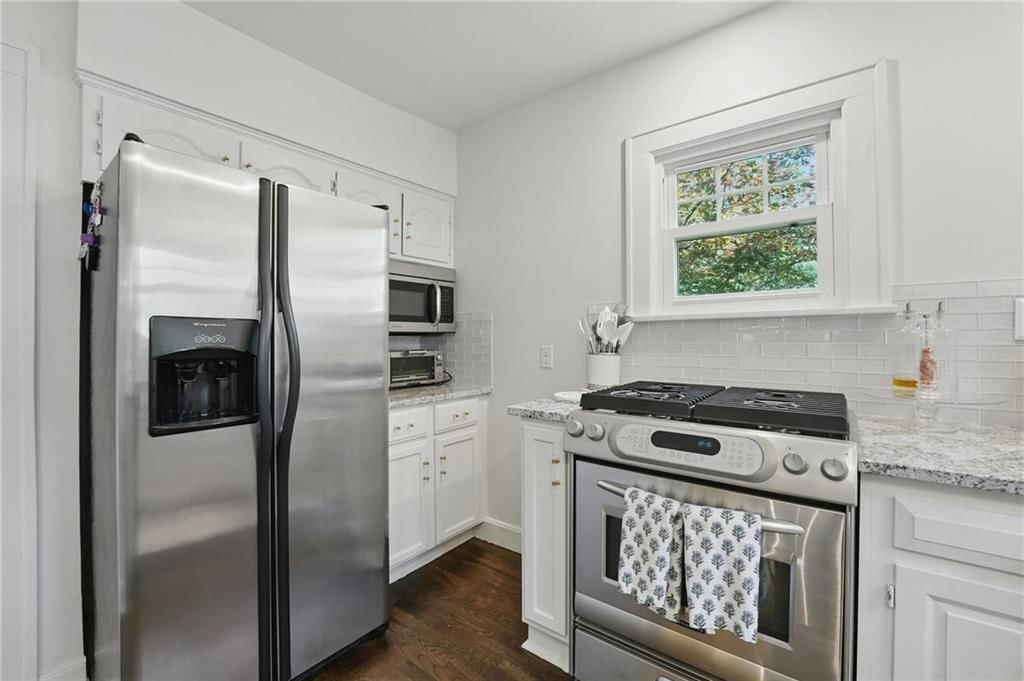7228 Belleview Avenue — photo 17