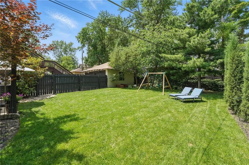 7228 Belleview Avenue — photo 49