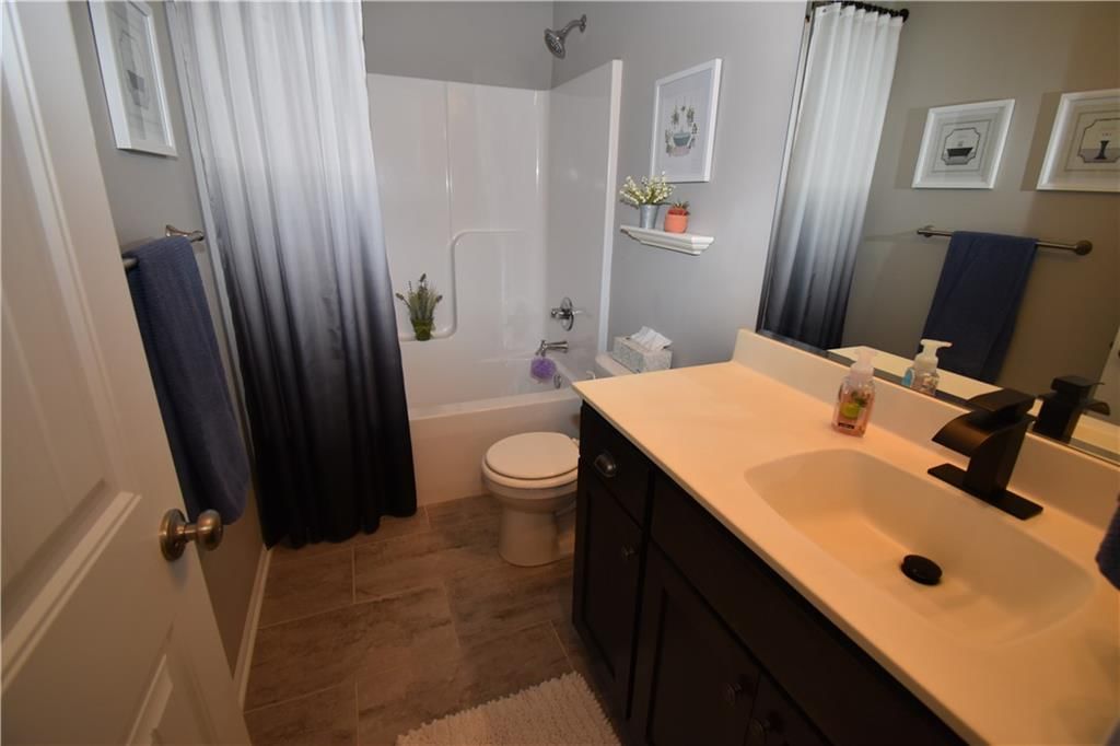 2015 Creek View Lane — photo 28