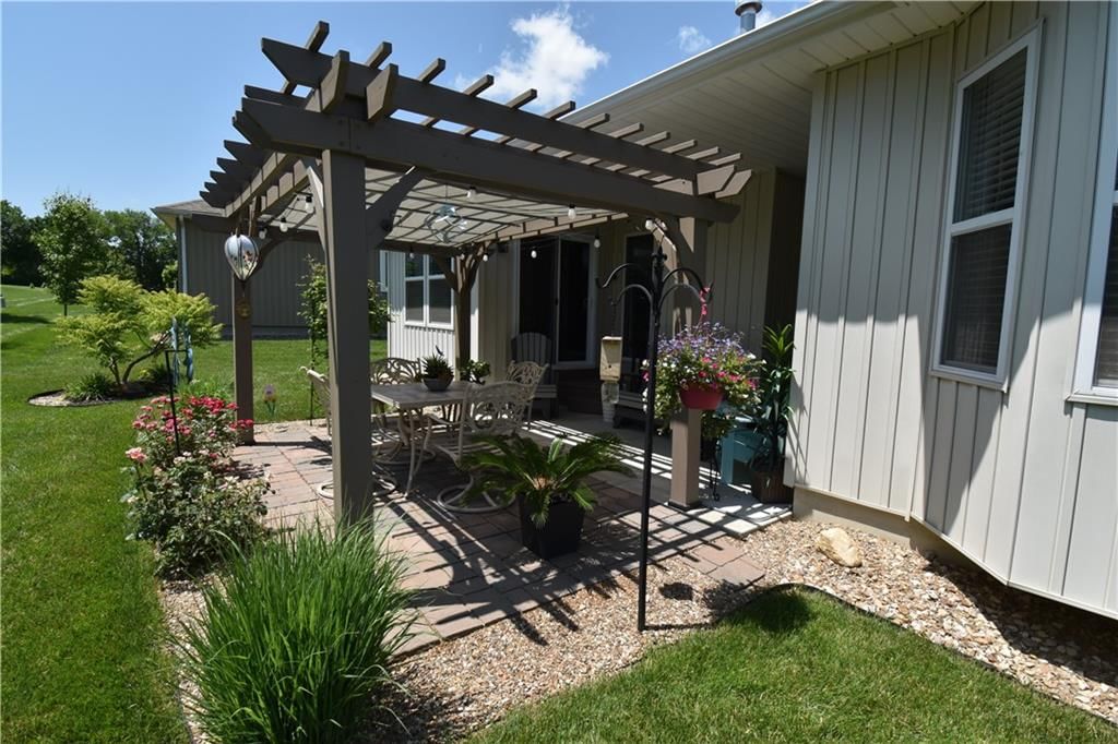 2015 Creek View Lane — photo 36