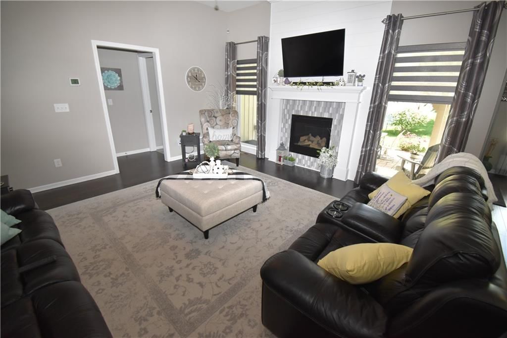 2015 Creek View Lane — photo 10