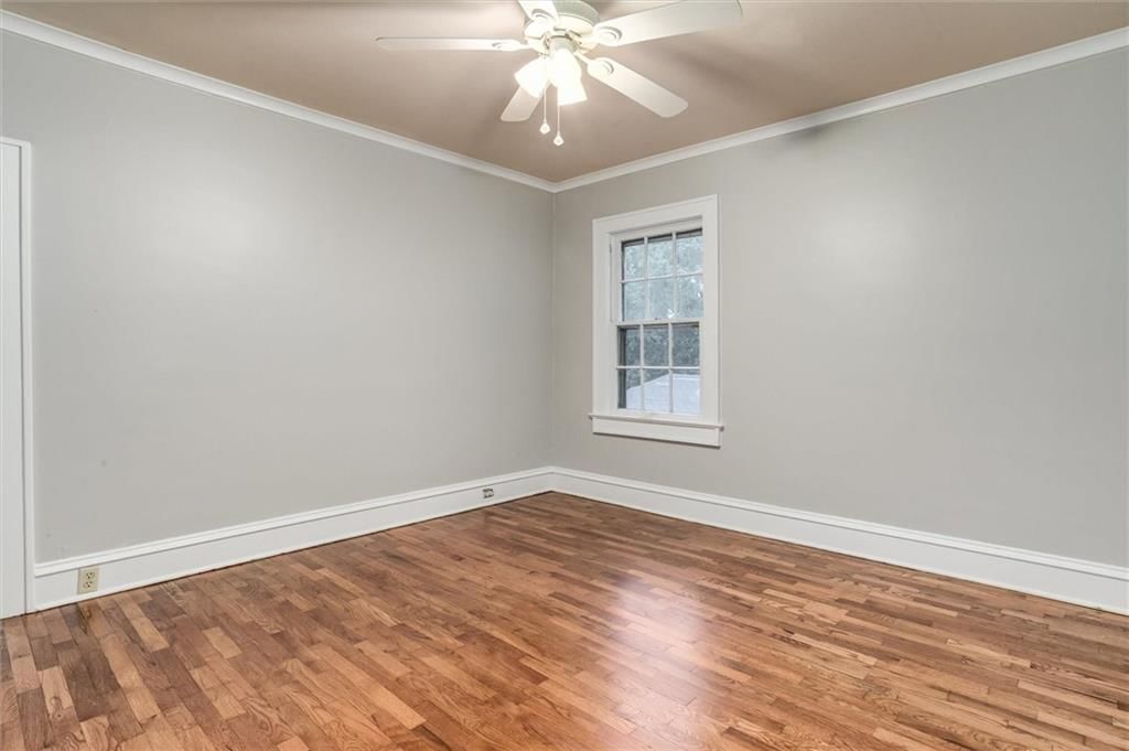 108 SW Madison Street — photo 26