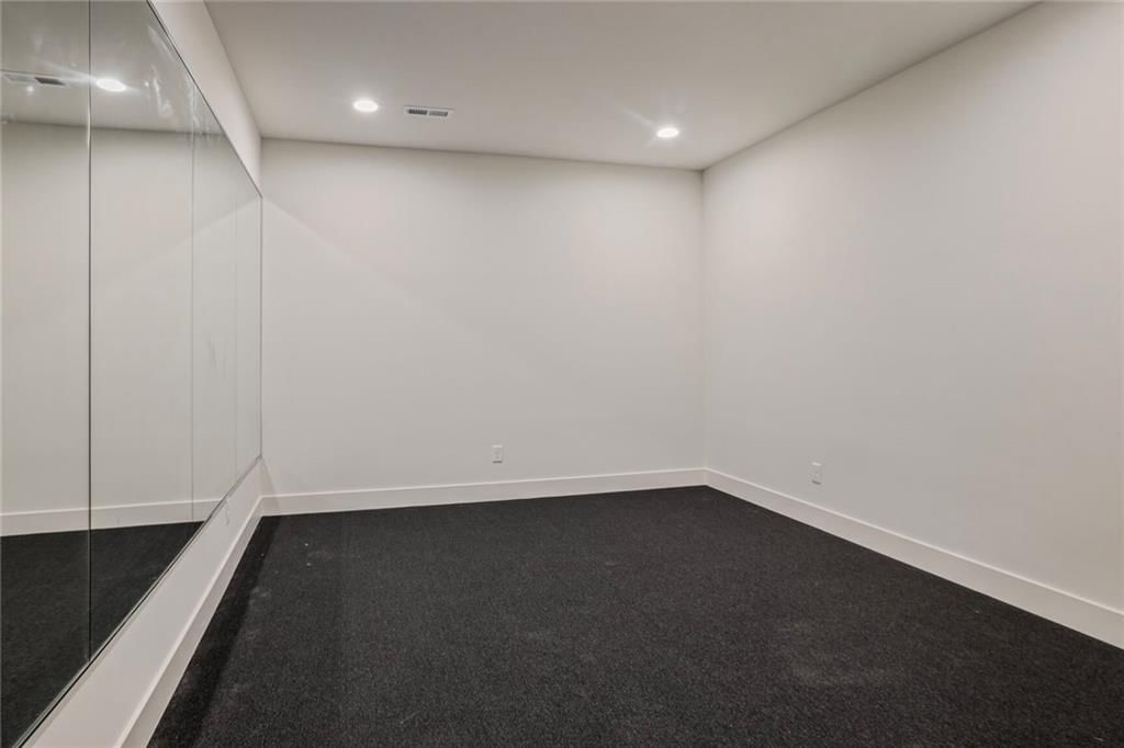 7124 Cedar Street — photo 33