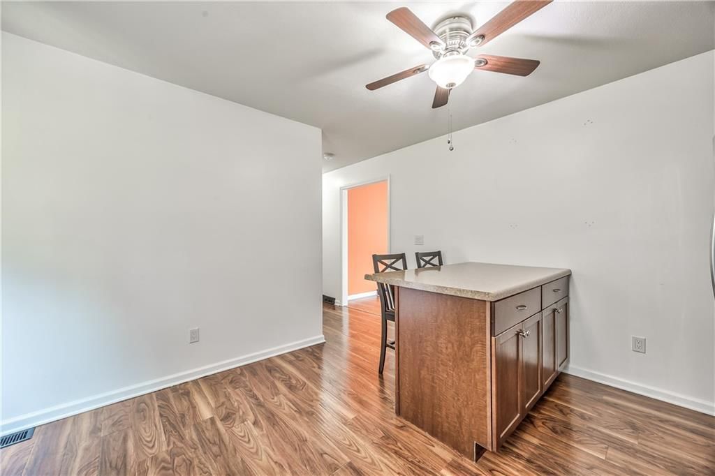 1017 cherokee Street — photo 21