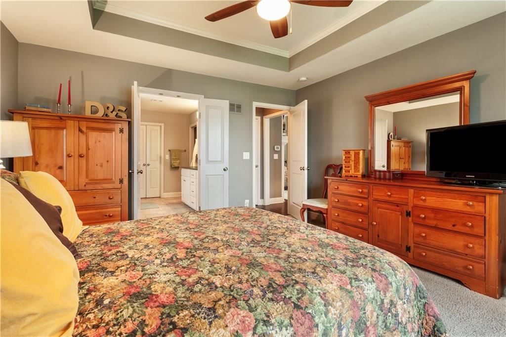 908 SE Amber Court — photo 17