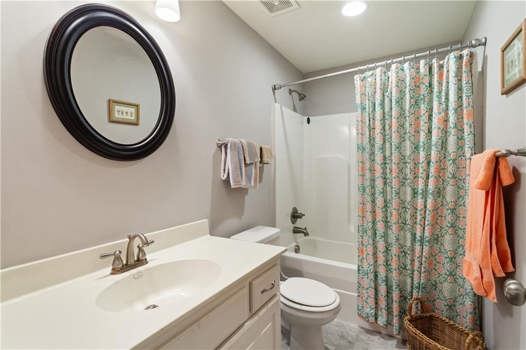 908 SE Amber Court — photo 28