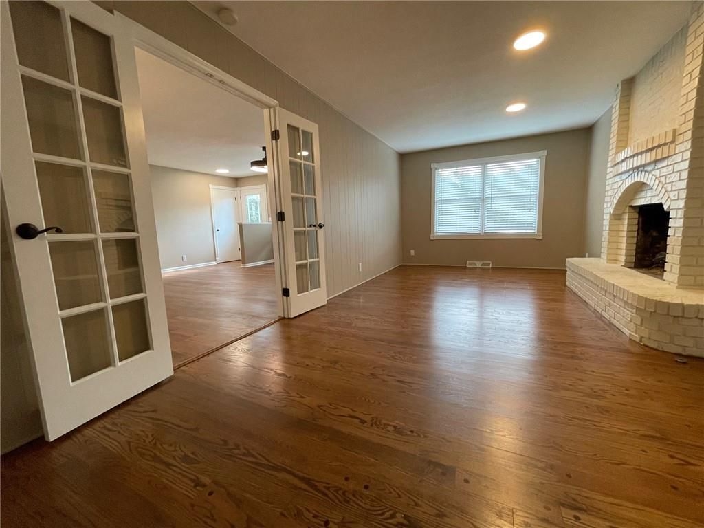 1005 Scott Drive — photo 13