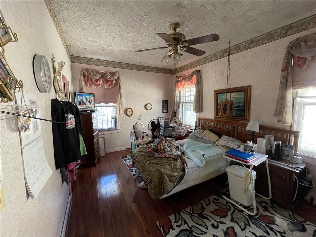 2456 Spruce Avenue — photo 14