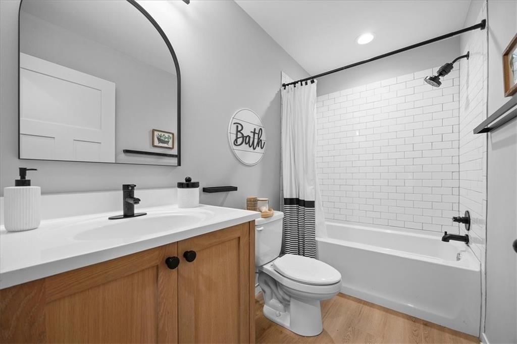 158 Kansas Drive — photo 13