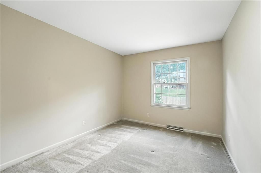 6905 NW Birch Lane — photo 43