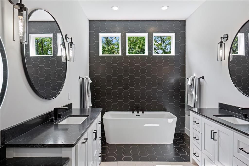 9291 Brownridge Street — photo 35