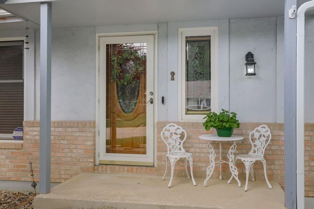 2504 S Seminole Drive — photo 2