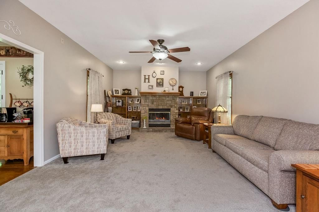 2504 S Seminole Drive — photo 5