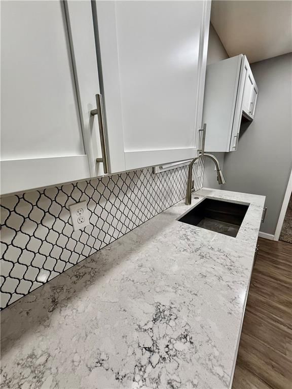 535 S Hardy Avenue — photo 16