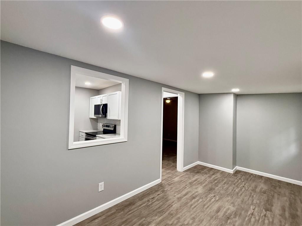 535 S Hardy Avenue — photo 26