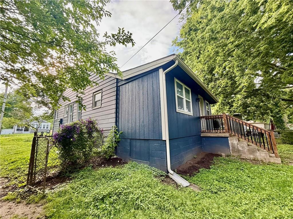 535 S Hardy Avenue — photo 34