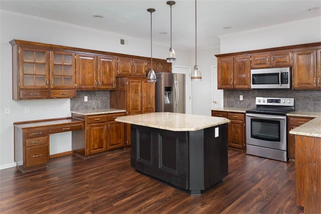 16533 W 80th Street — photo 16