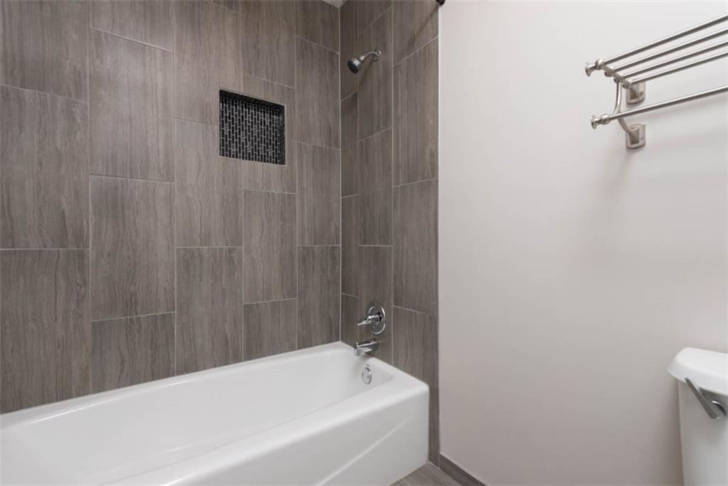 16533 W 80th Street — photo 31