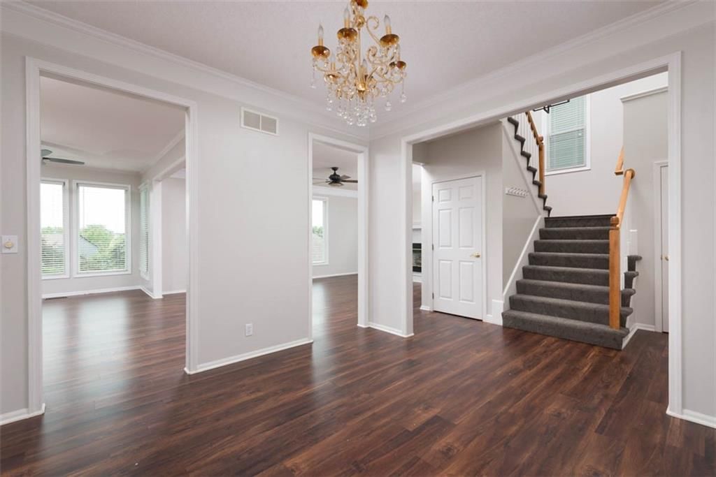 16533 W 80th Street — photo 7
