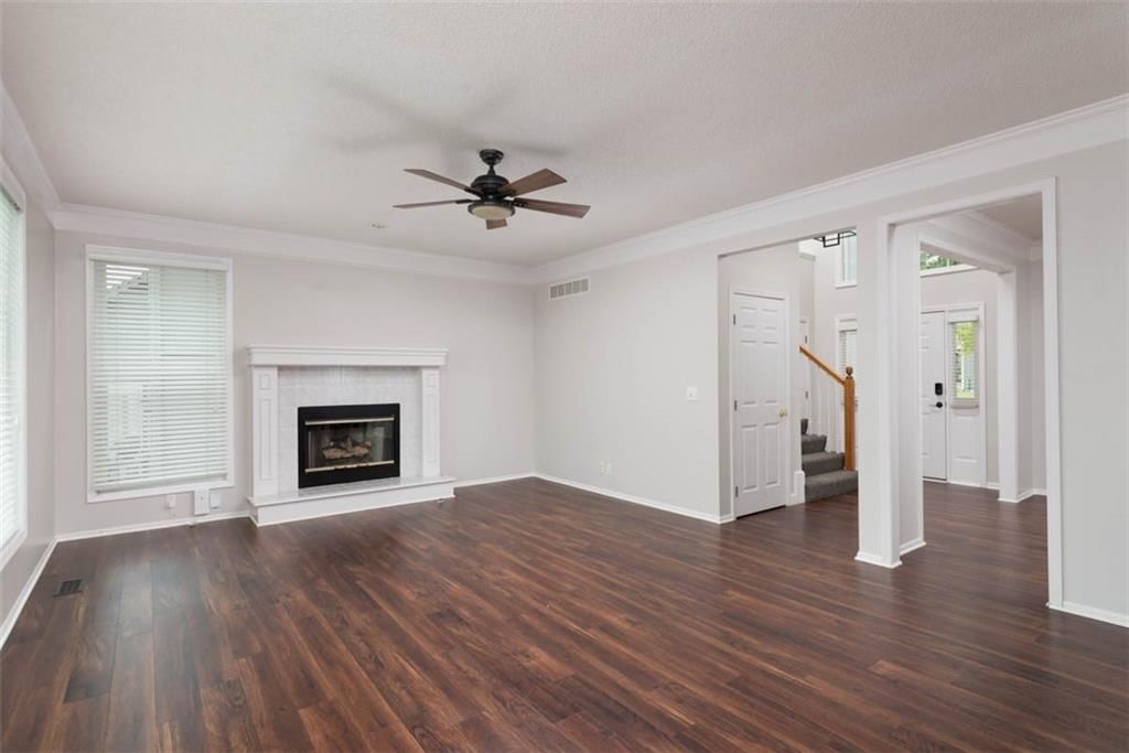 16533 W 80th Street — photo 8