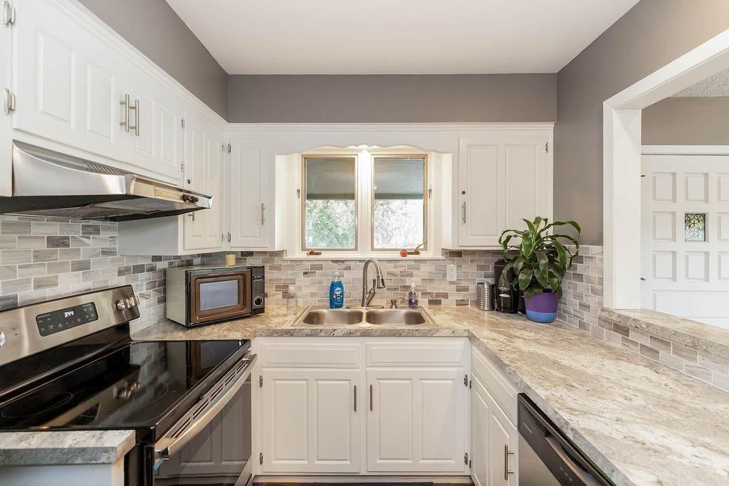 445 W 104th Street — photo 24