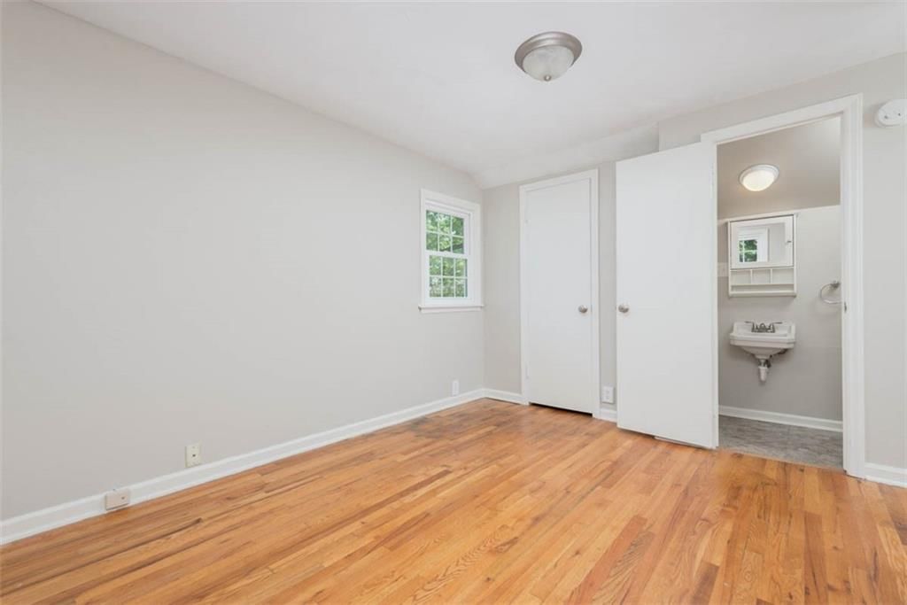 7516 Juniper Street — photo 28