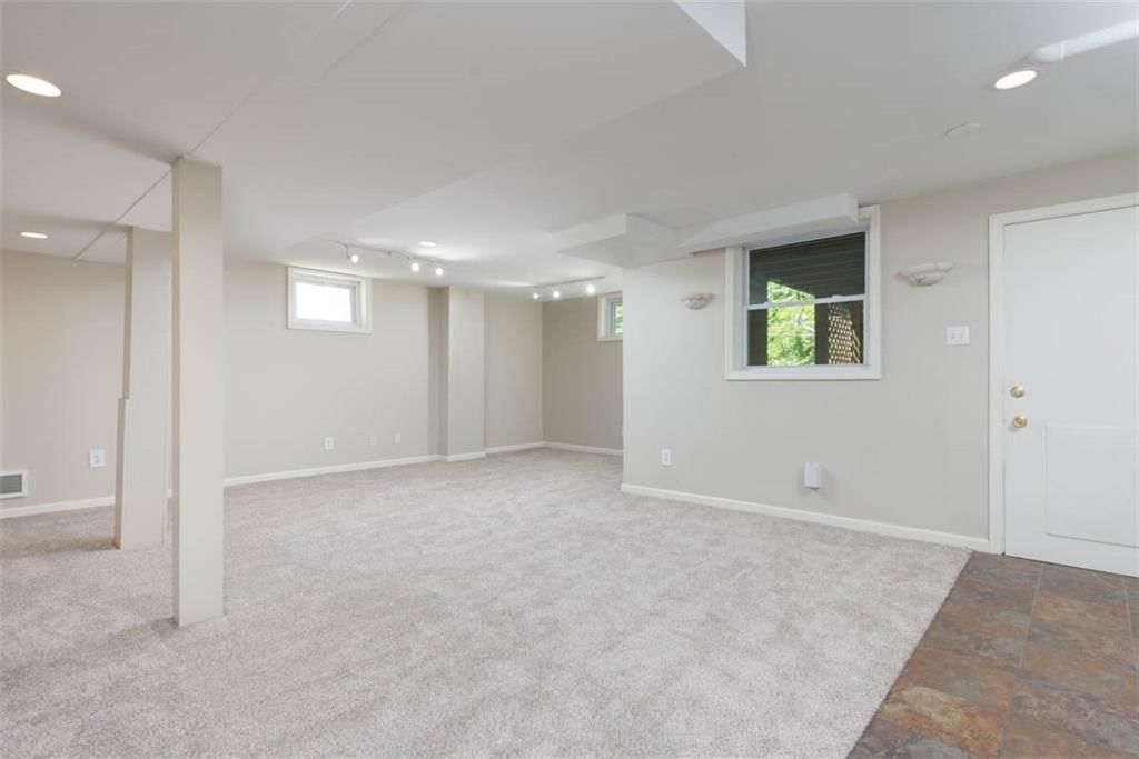7516 Juniper Street — photo 30