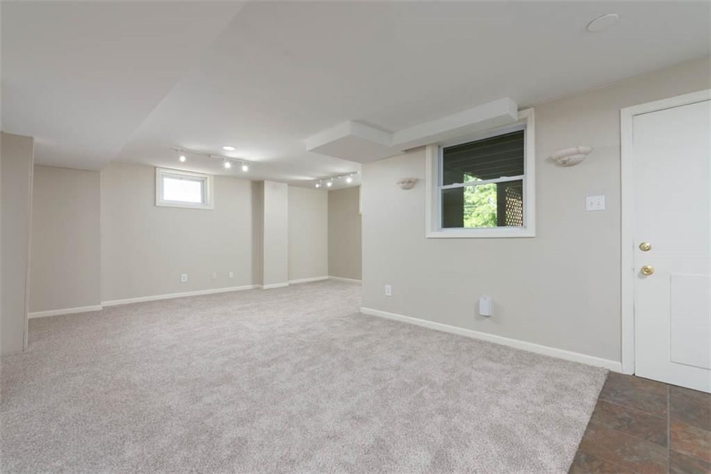 7516 Juniper Street — photo 31