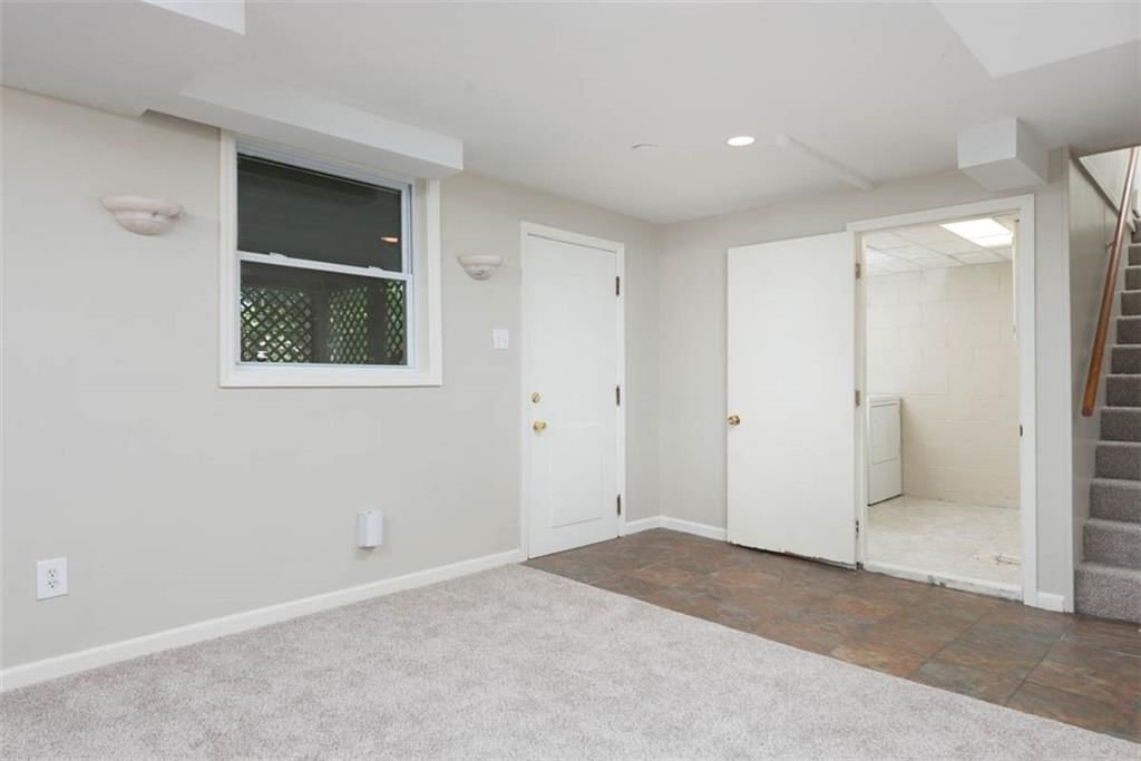 7516 Juniper Street — photo 34