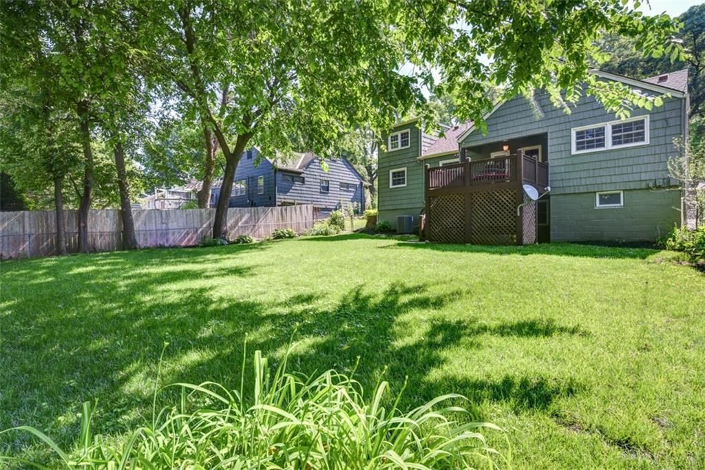 7516 Juniper Street — photo 46