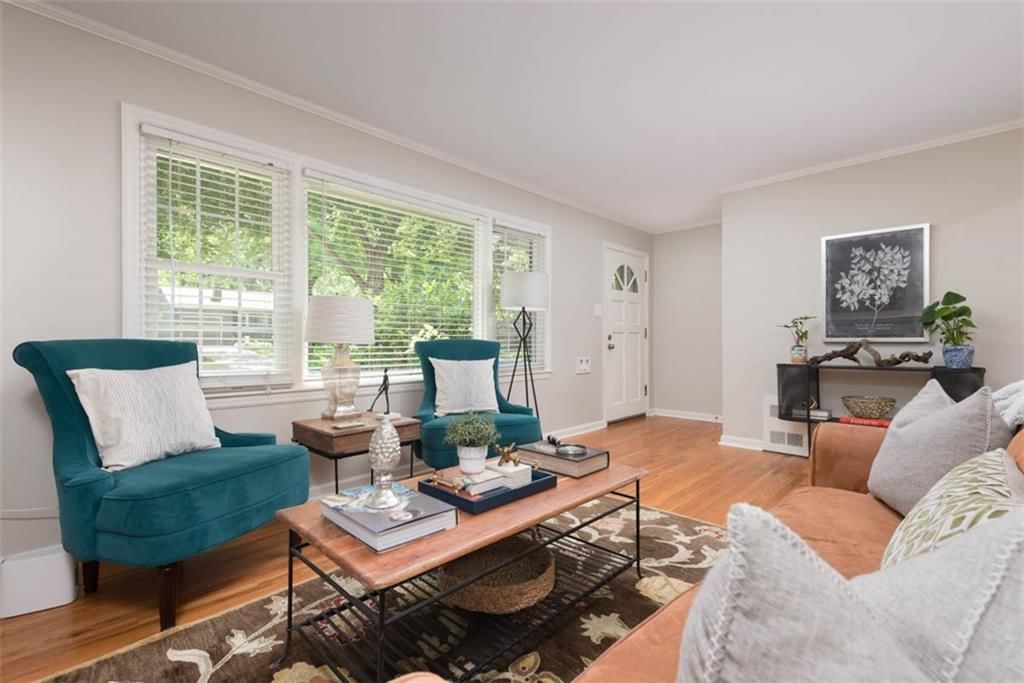 7516 Juniper Street — photo 8
