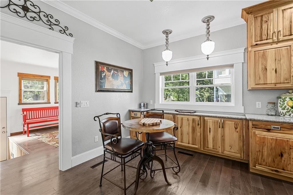 605 W Euclid Street — photo 24
