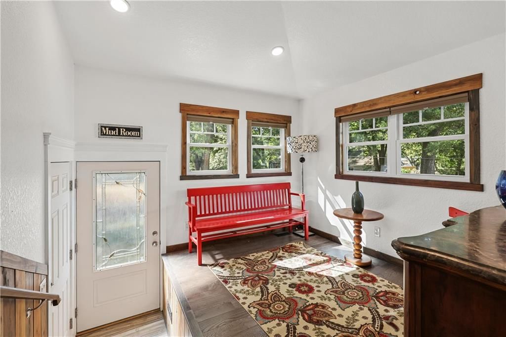 605 W Euclid Street — photo 35