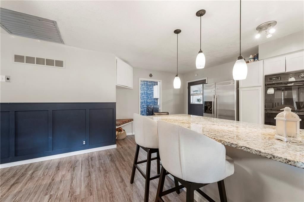 37 Beach Drive — photo 24