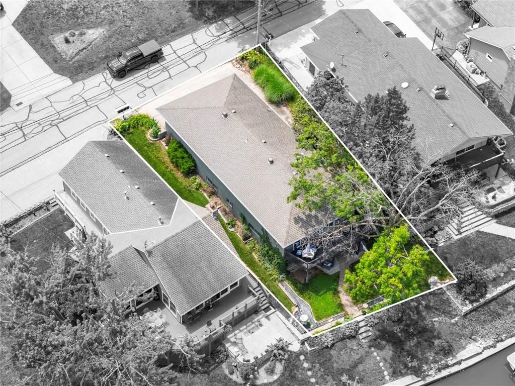 37 Beach Drive — photo 85