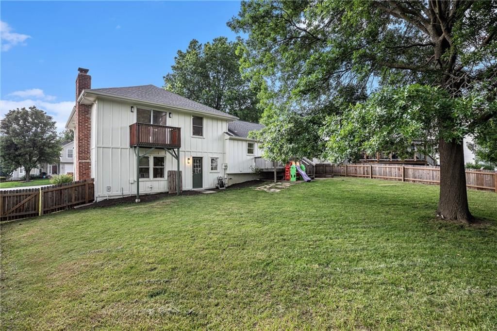 14501 Wilshire Circle — photo 31