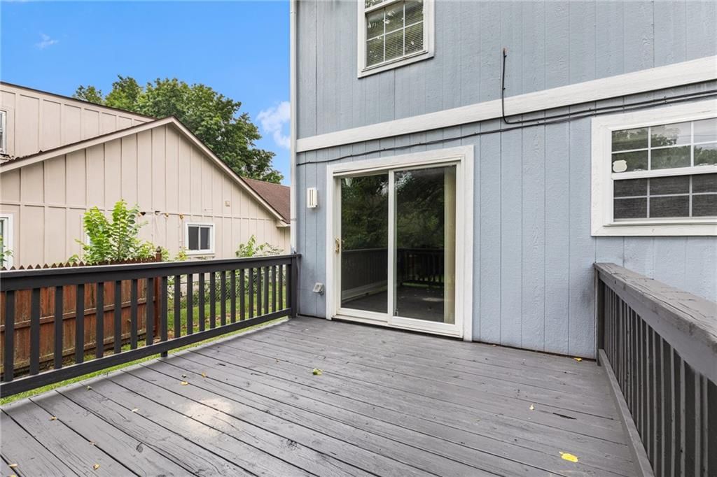 13707 Bennington Avenue — photo 20