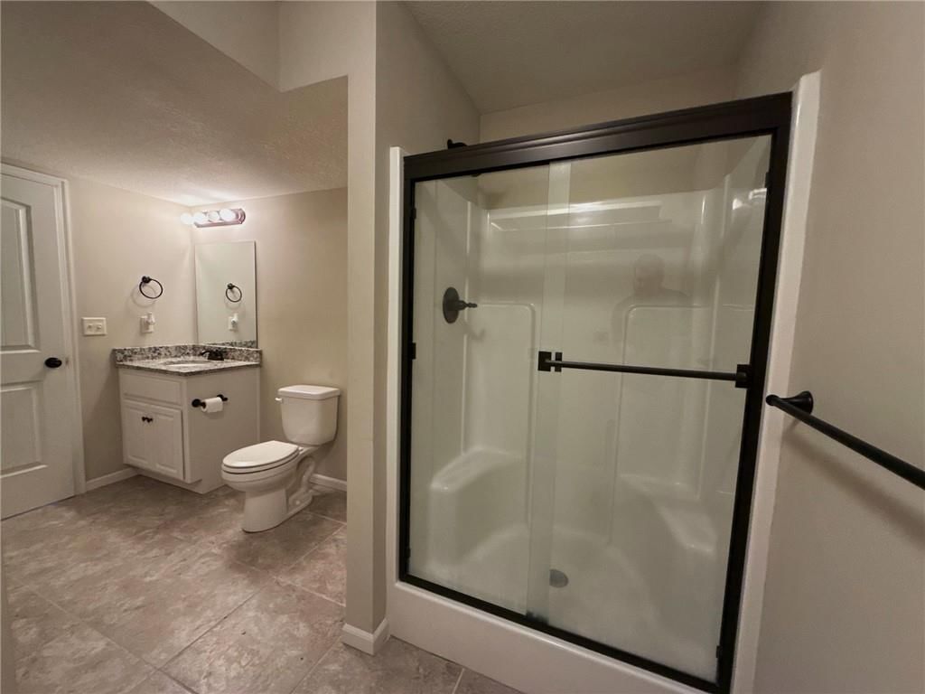 410 Heritage Drive — photo 14