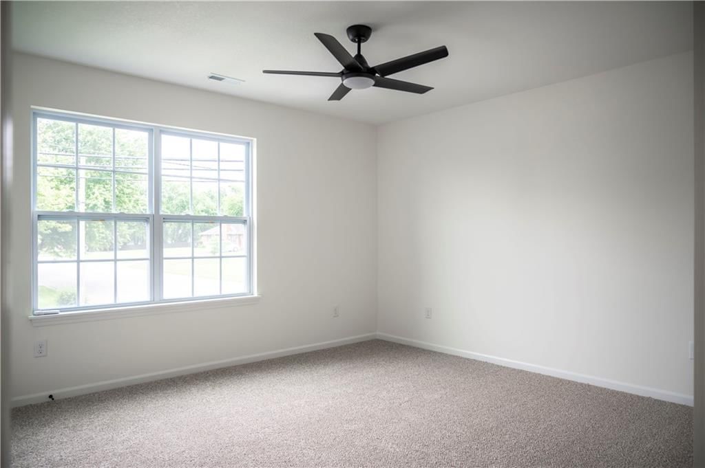 126 S Raum Street — photo 16