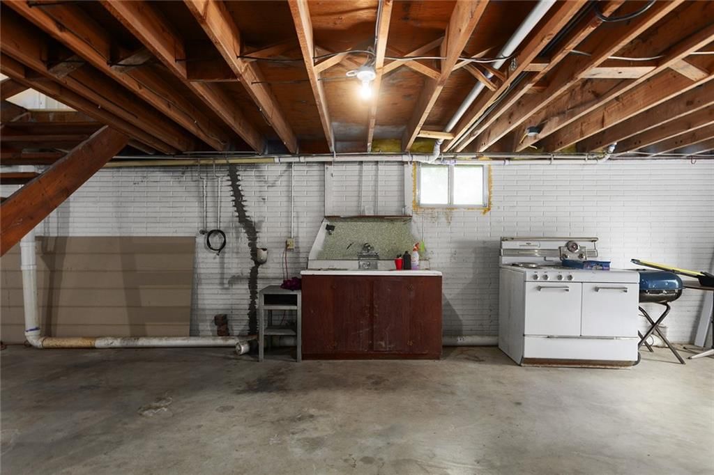 10203 Outer Road — photo 32