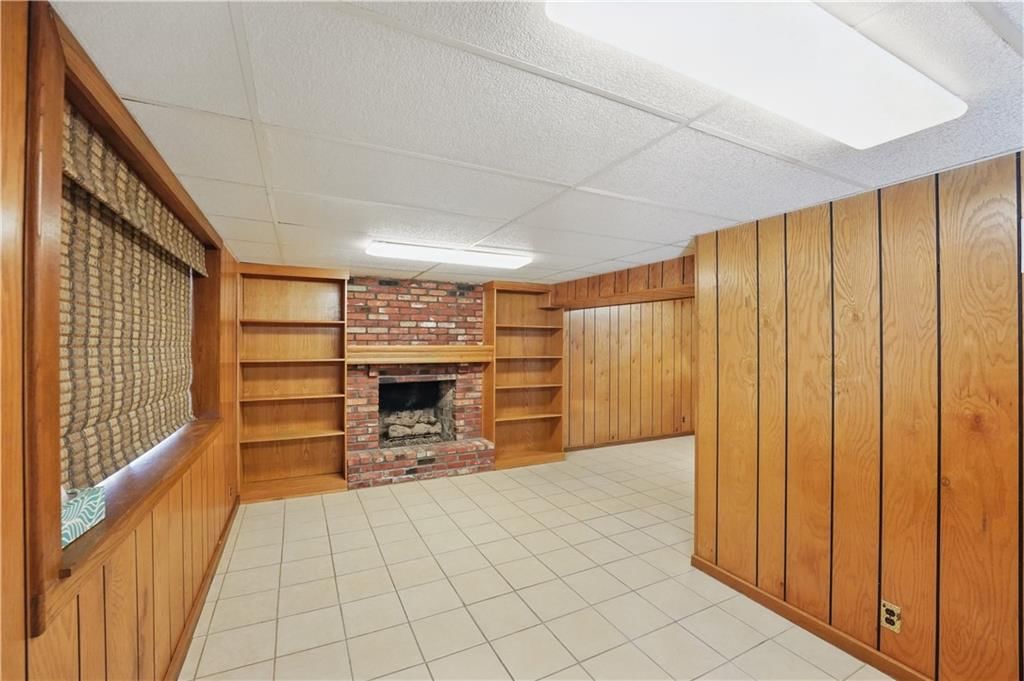 2326 NE 42nd Street — photo 26