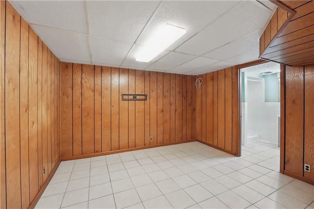 2326 NE 42nd Street — photo 28