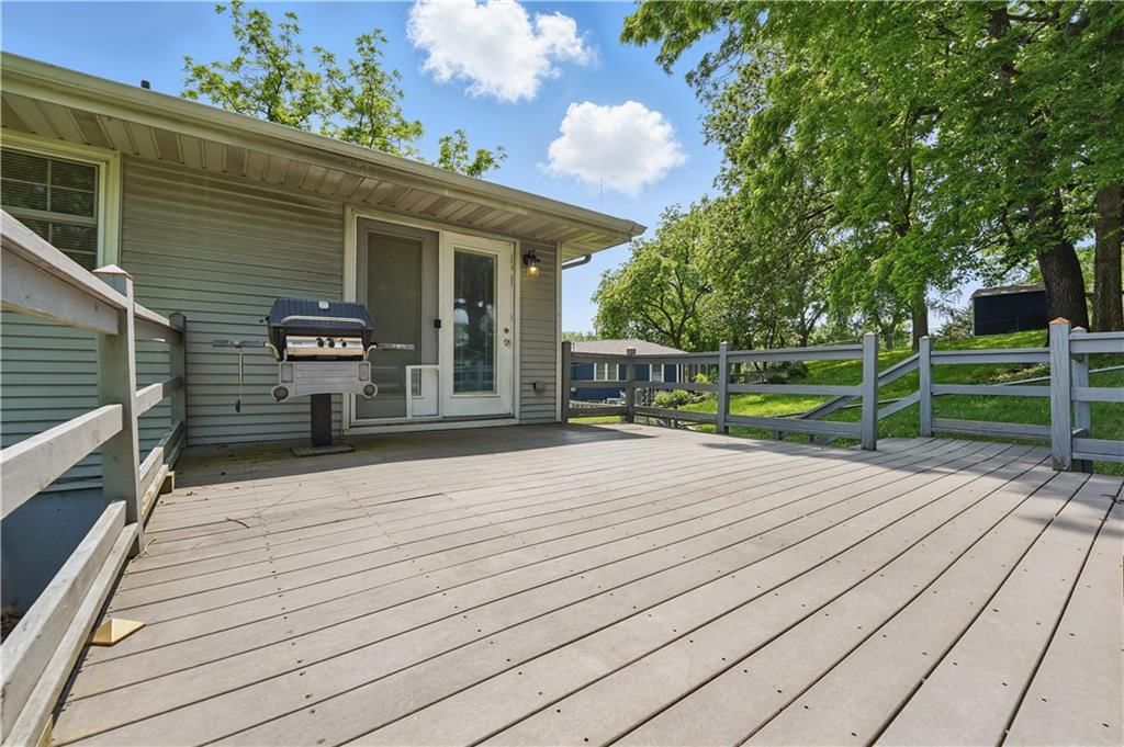 2326 NE 42nd Street — photo 33