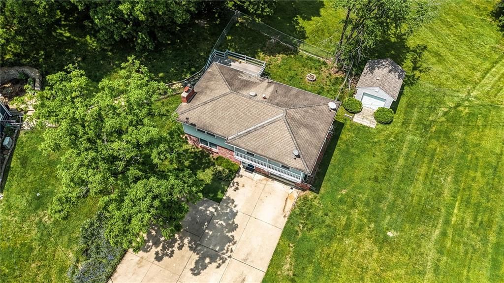 2326 NE 42nd Street — photo 41