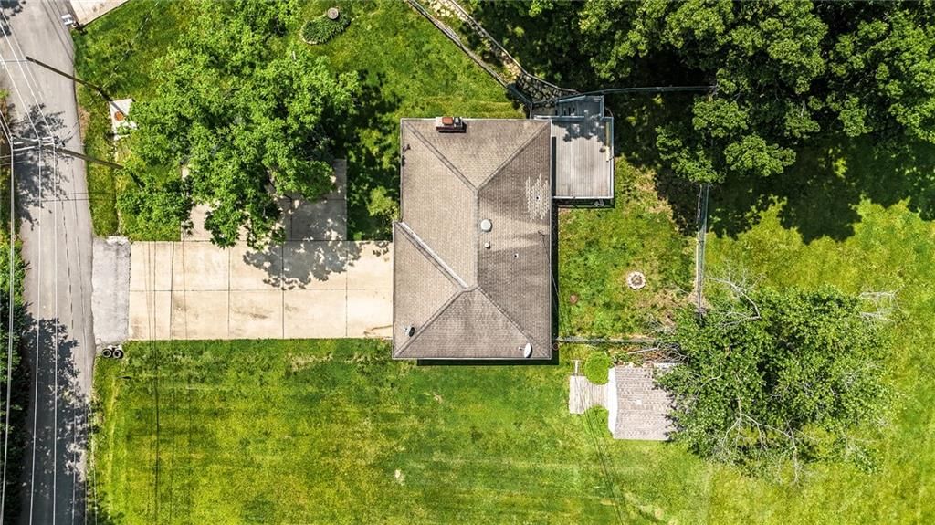 2326 NE 42nd Street — photo 43