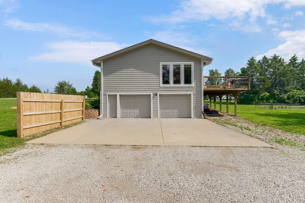 16003 Cordell Road — photo 30