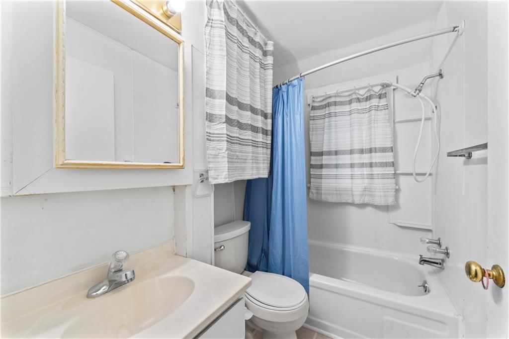 801 S Saint Louis Street — photo 17